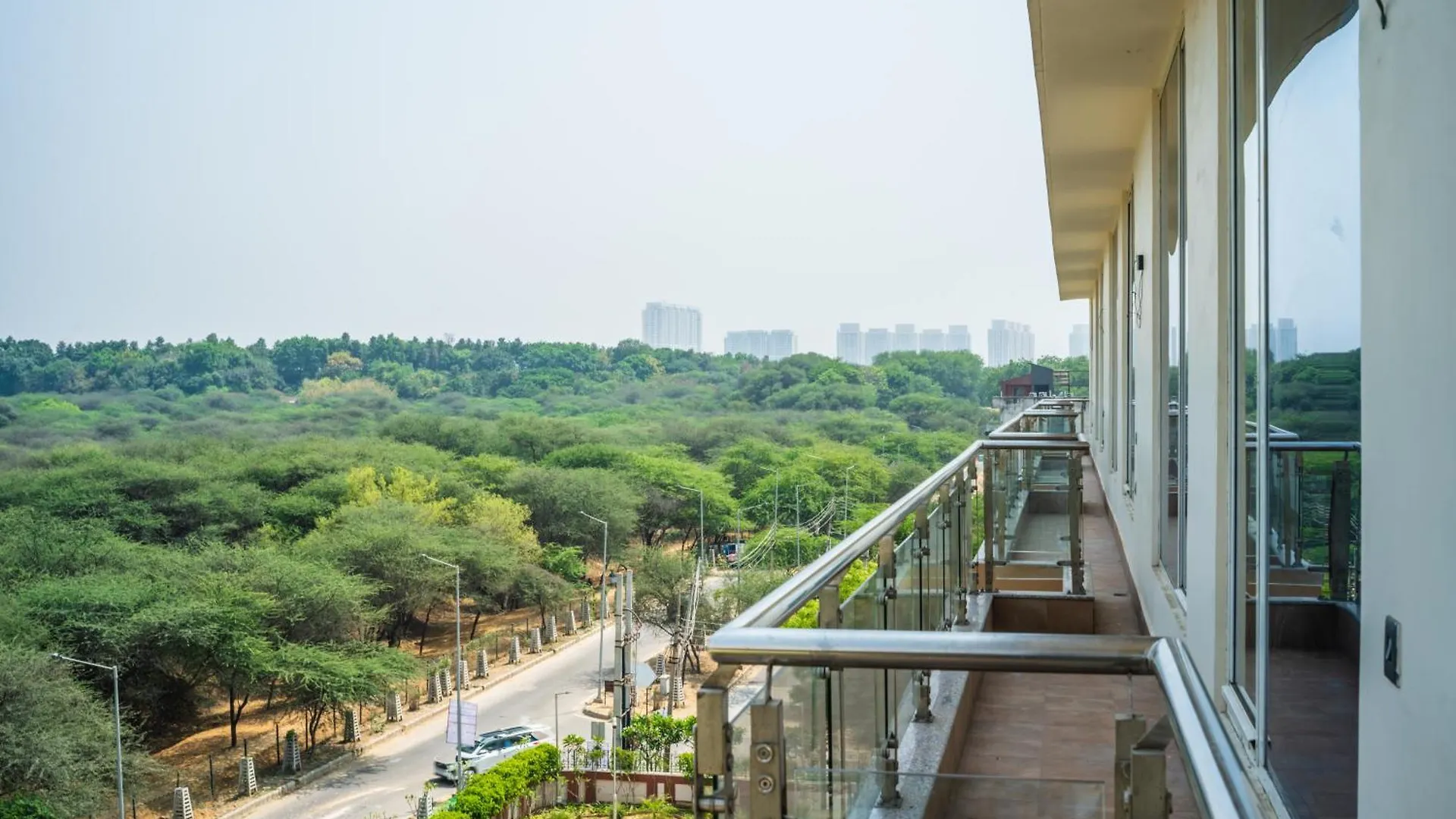 Hotel Eternal Oasis By Alaya Stays, Golf Course Road Gurgaon