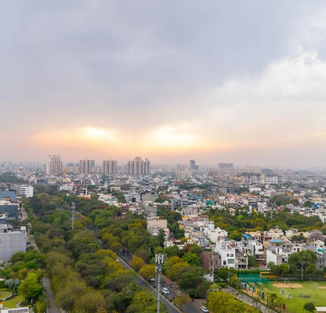 **** Hotel Eternal Oasis By Alaya Stays, Golf Course Road Gurgaon Inde