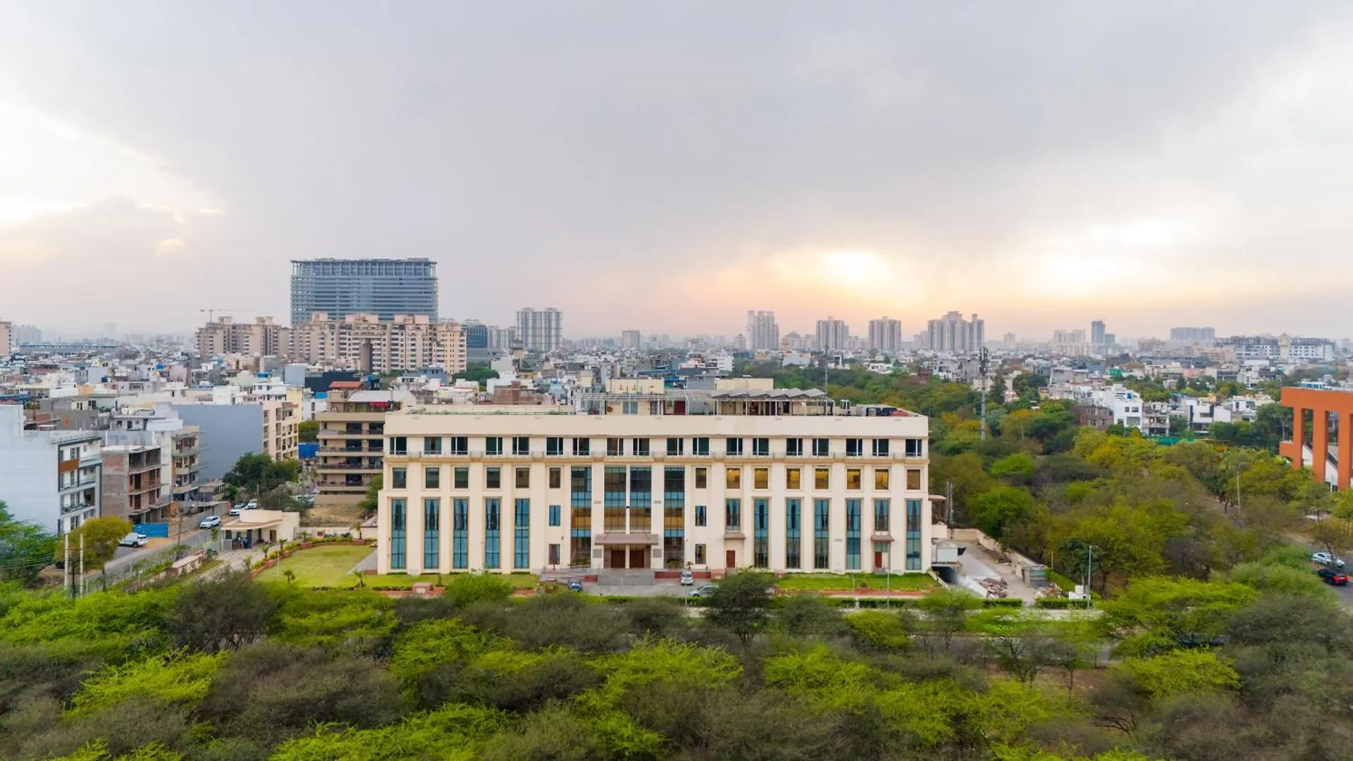 Eternal Oasis By Alaya Stays, Golf Course Road Gurgaon